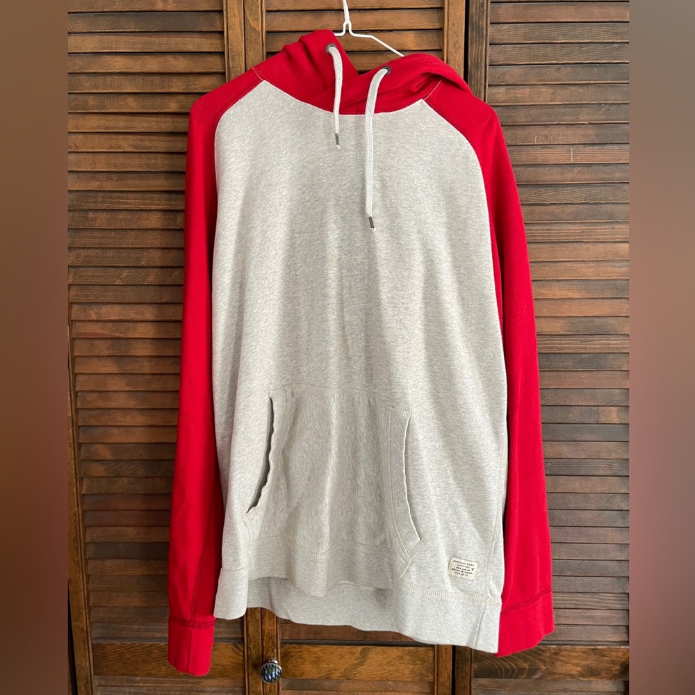 2010’s American Eagle Outfitters red and grey color block hoodie